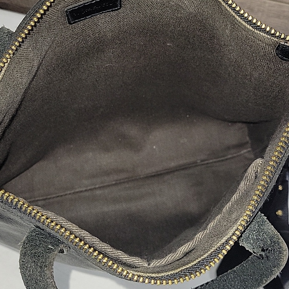 Madewell Small Black Leather Tote Crossbody Bag - Picture 11 of 13